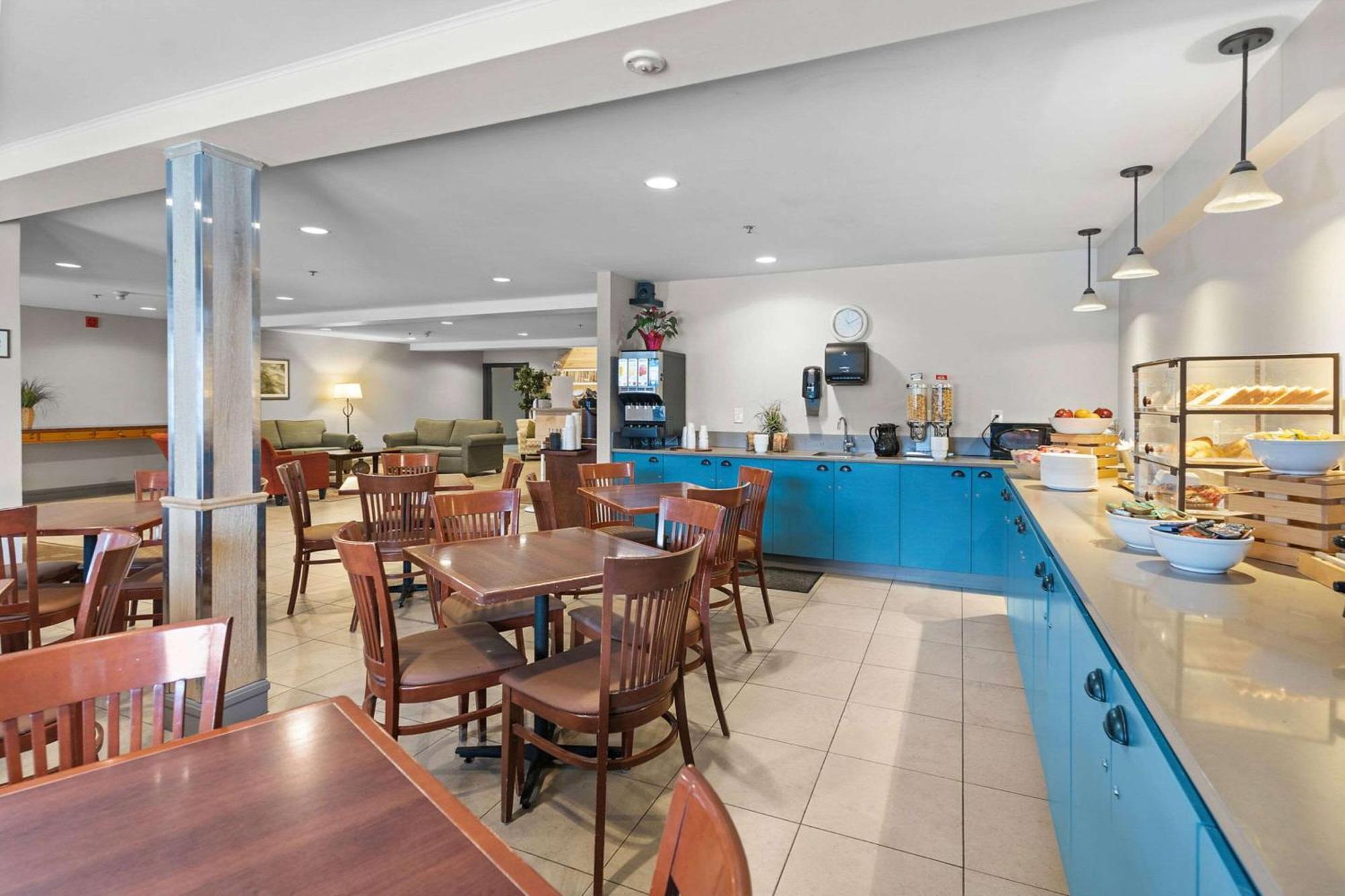Country Inn & Suites By Radisson, Saskatoon, Sk Exteriör bild
