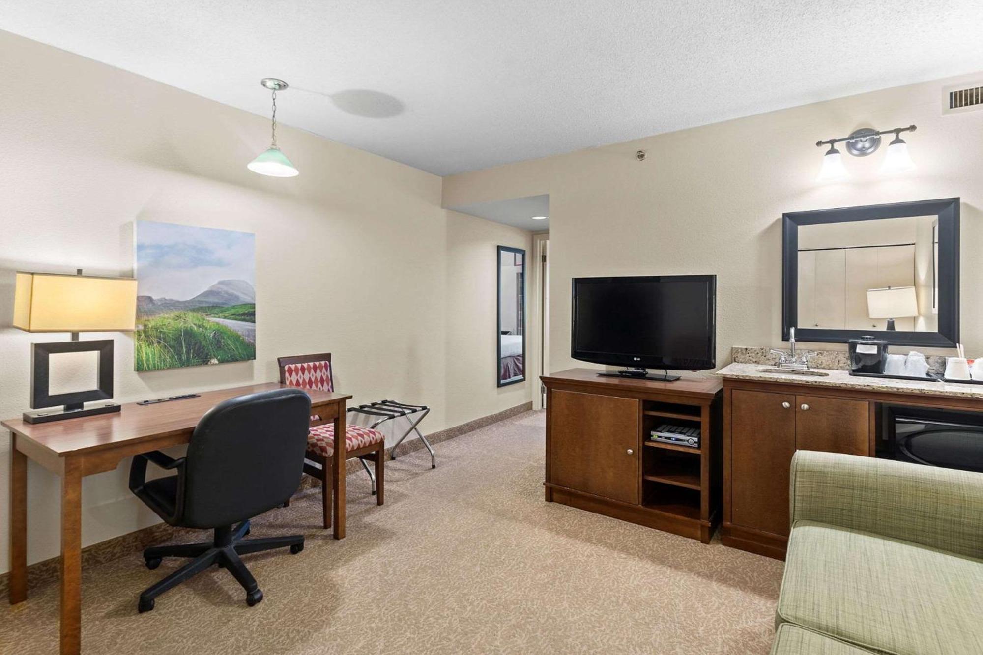Country Inn & Suites By Radisson, Saskatoon, Sk Exteriör bild