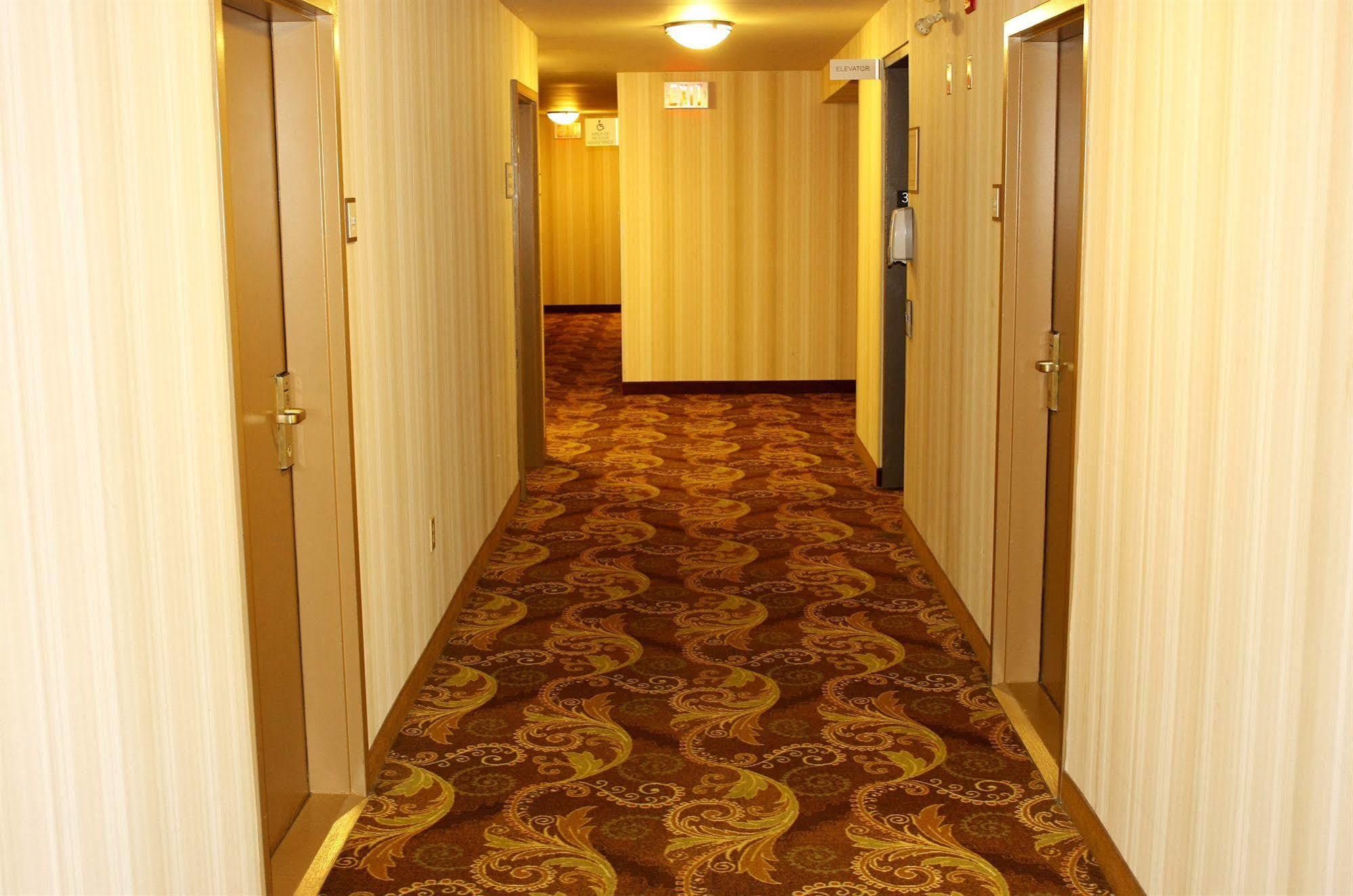 Country Inn & Suites By Radisson, Saskatoon, Sk Exteriör bild